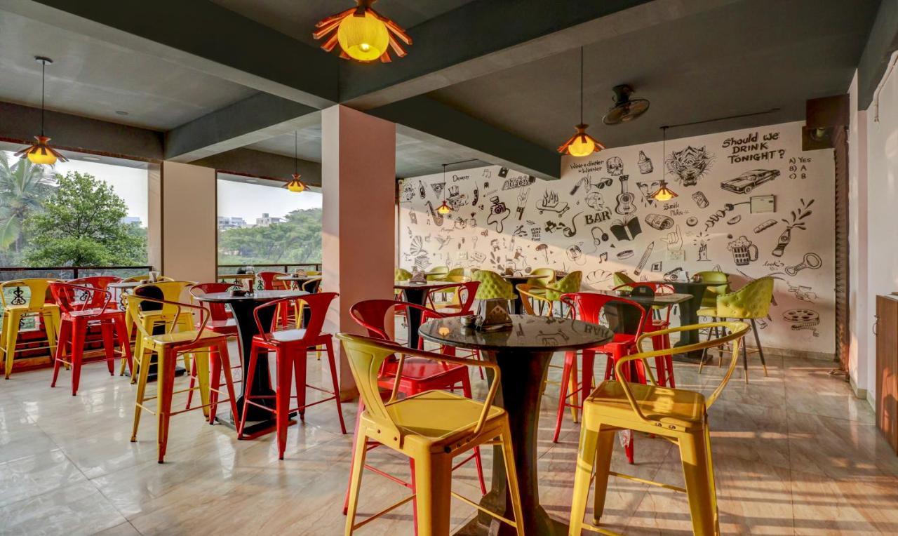 Treebo Three Street Inn バンガロール エクステリア 写真