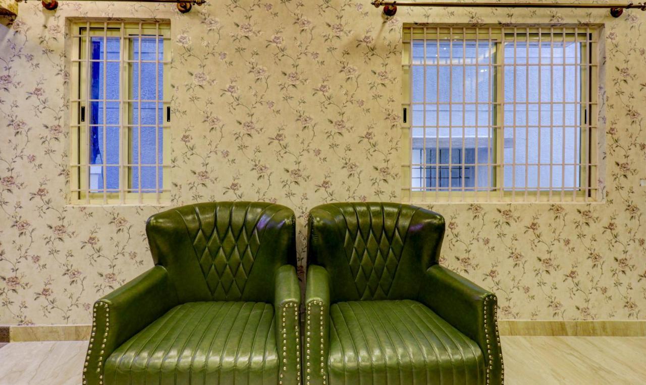 Treebo Three Street Inn バンガロール エクステリア 写真